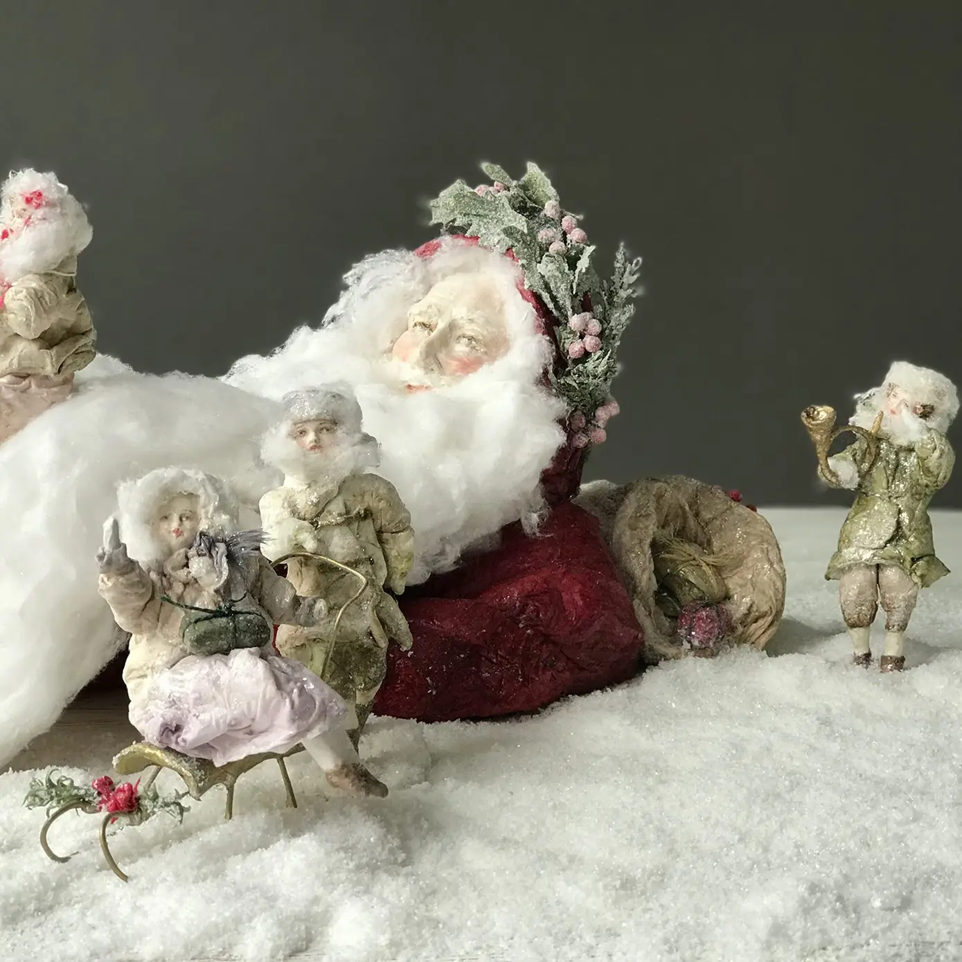 Santa Beard Decorative Sculpture