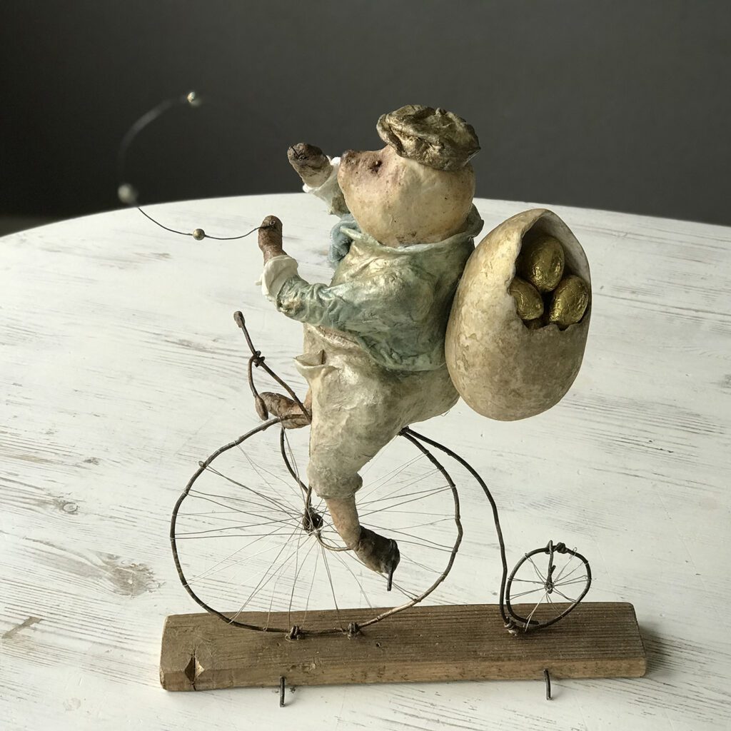 Agoo, the vintage handmade teddy bear